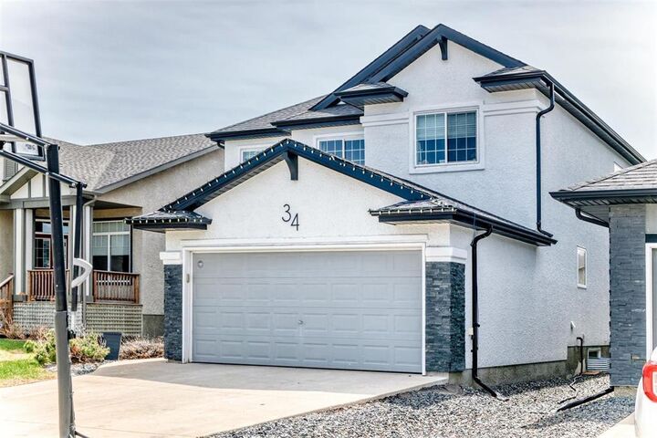 Property Photo: 34 Moonbeam Way MB R3X 0E1
