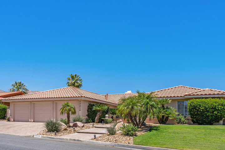 Property Photo:  73210 Amber Street  CA 92260 