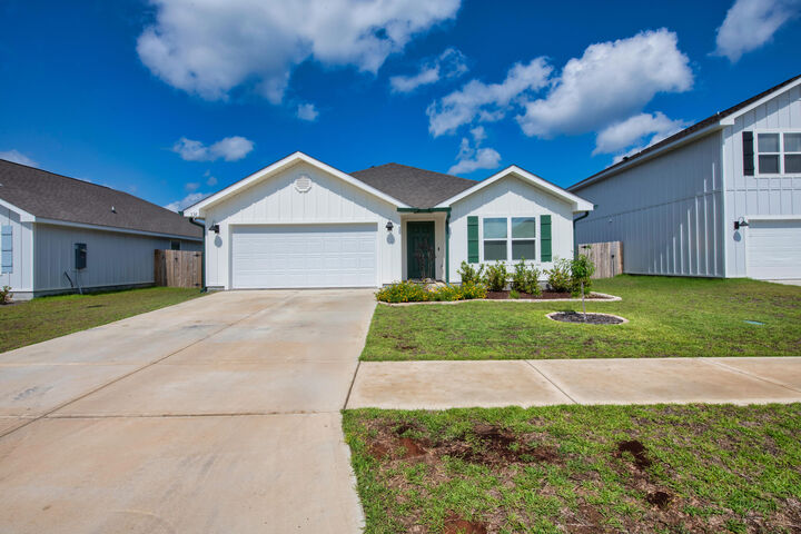 Property Photo:  338 Flounder Street  FL 32539 