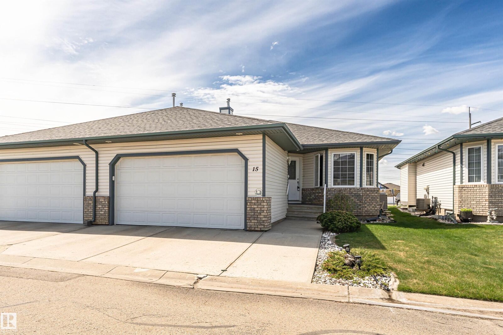 Property Photo: 16415 77 Street NW 15 AB T5Z 3S8