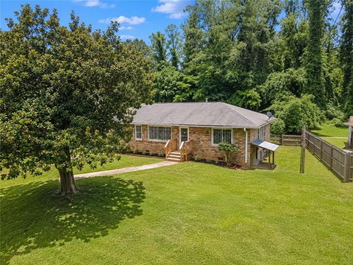 Property Photo: 1189 Rock Cut Road GA 30297