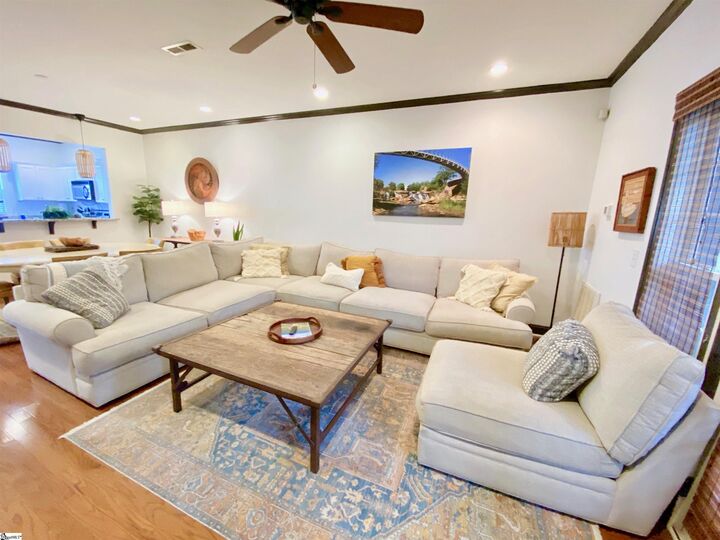 Property Photo:  20 Howe Street Unit 11  SC 29601 