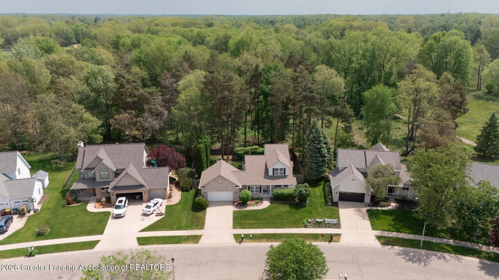 Property Photo: 2538 Sanibel Hollow MI 48842