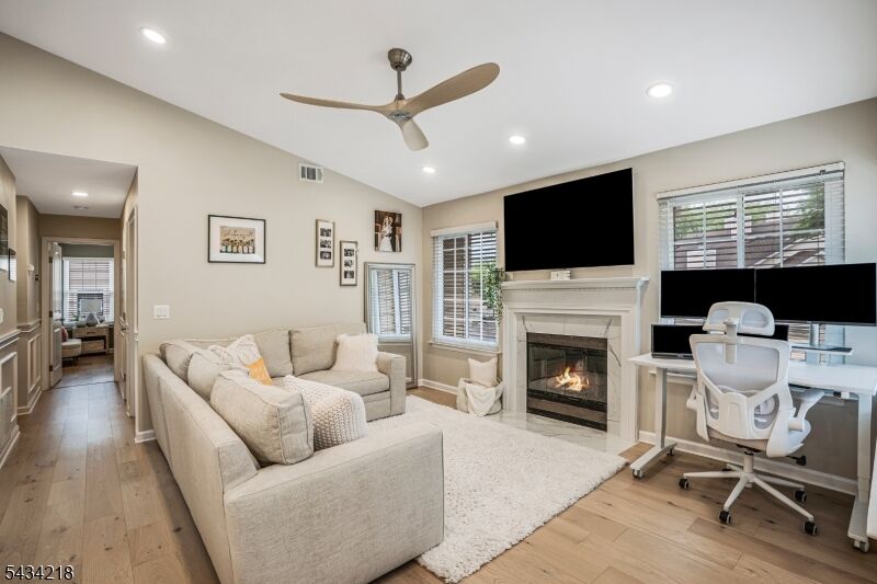 Property Photo:  38 Fieldstone Road Ondo  NJ 07921 