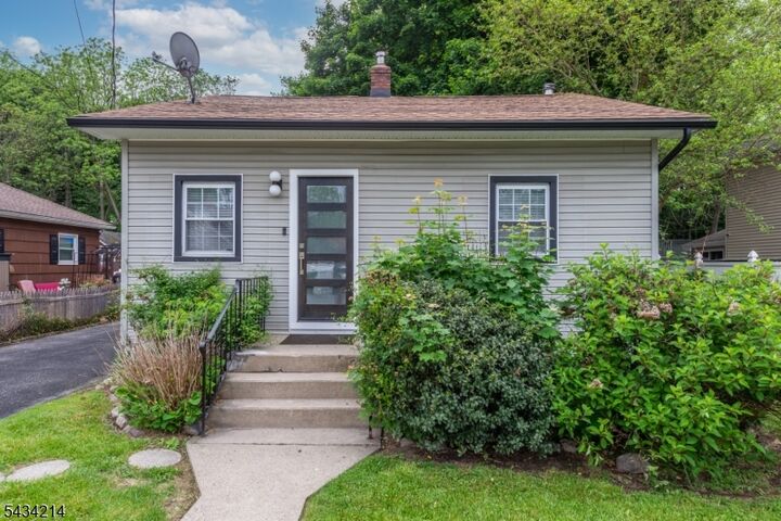 Property Photo:  345 Rutherford Ave  NJ 07416 