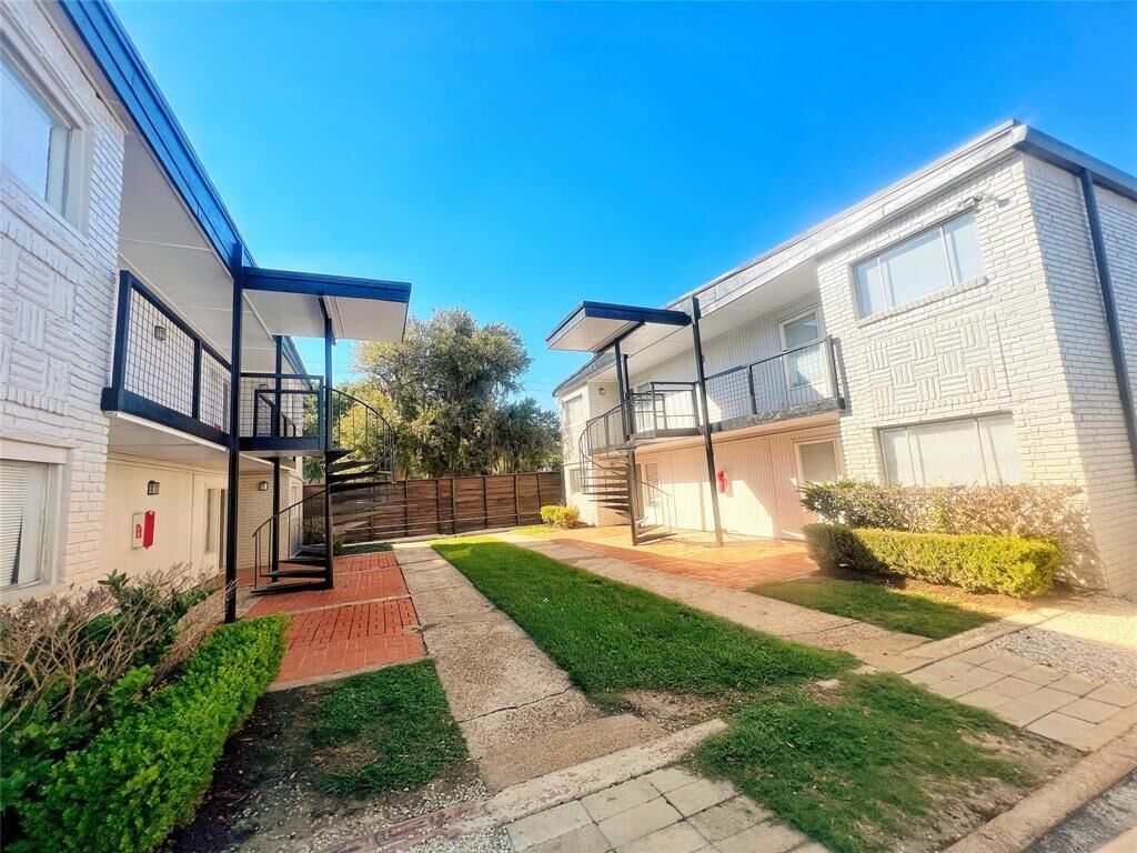 Property Photo:  5415 Scott St Street 25  TX 77021 
