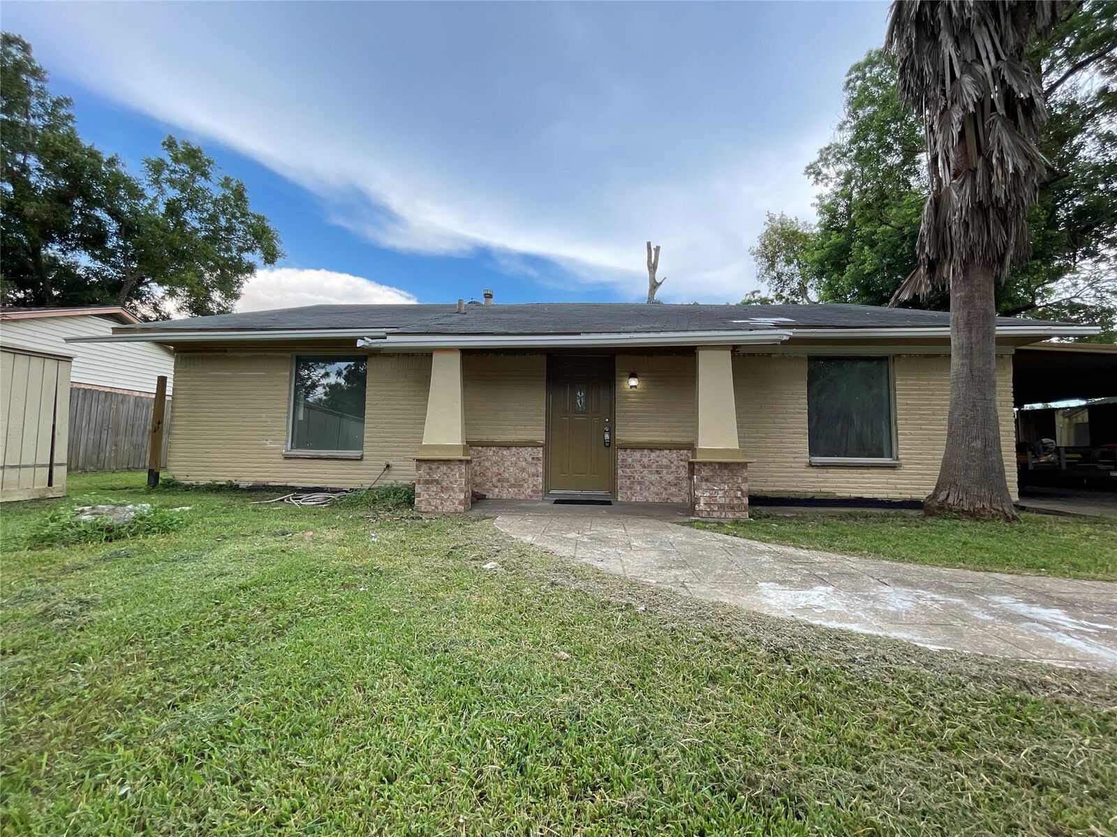 Property Photo:  4803 Geraldine Street  TX 77586 