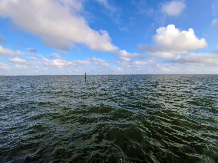 Property Photo:  106 Quayside Drive  TX 77554 