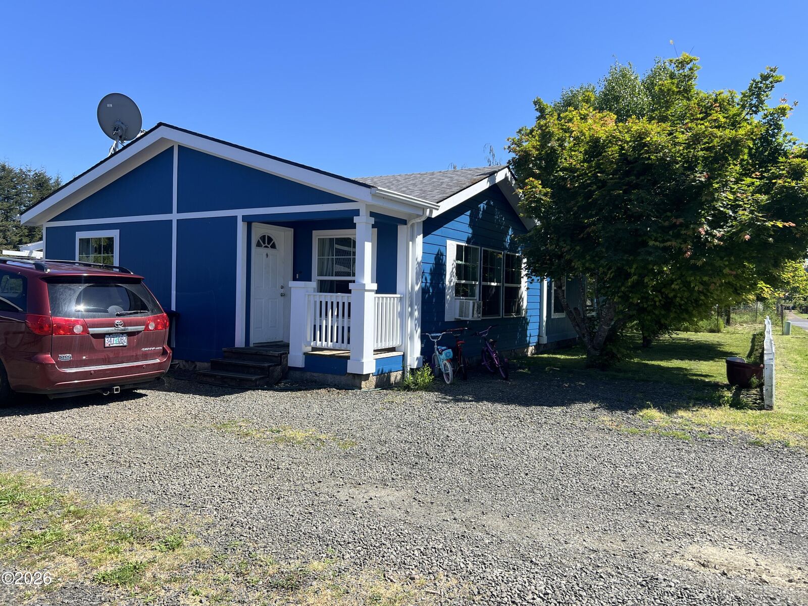 Property Photo:  210 NW Grinstead St Street  OR 97380 