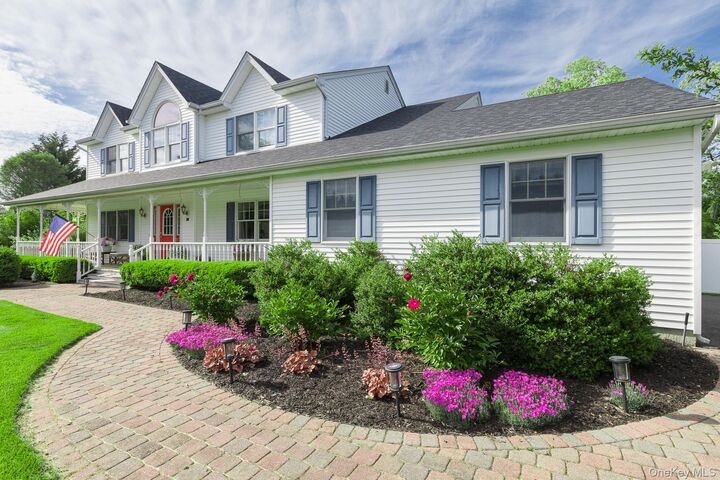 Property Photo: 506 Twomey Avenue NY 11933