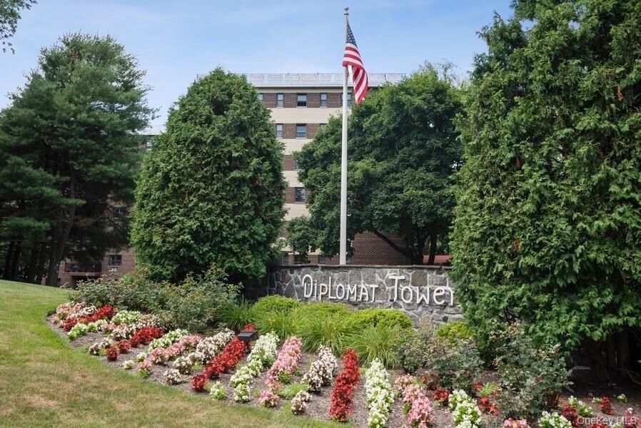 Property Photo:  100 Diplomat Drive 2B  NY 10549 