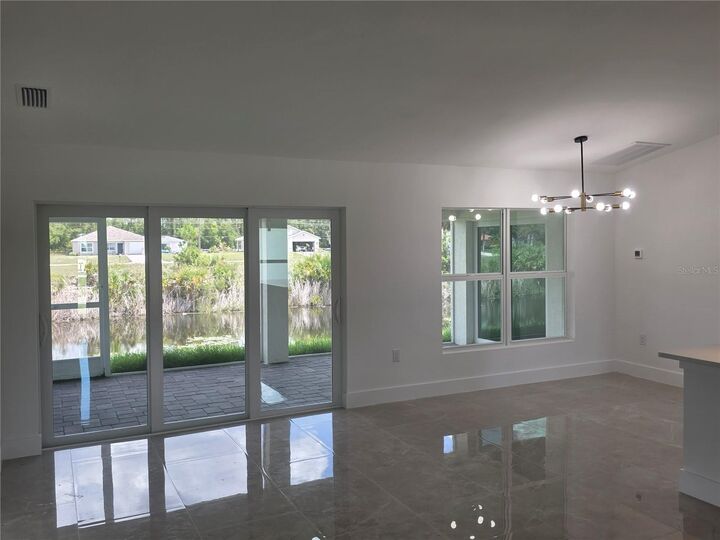 Property Photo: 211 NE 31st Street FL 33909