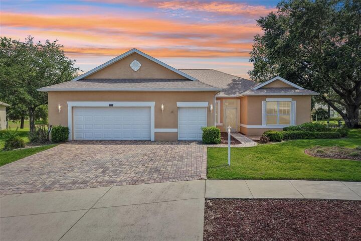 Property Photo:  3538 Mulberry Grove Loop  FL 34748 