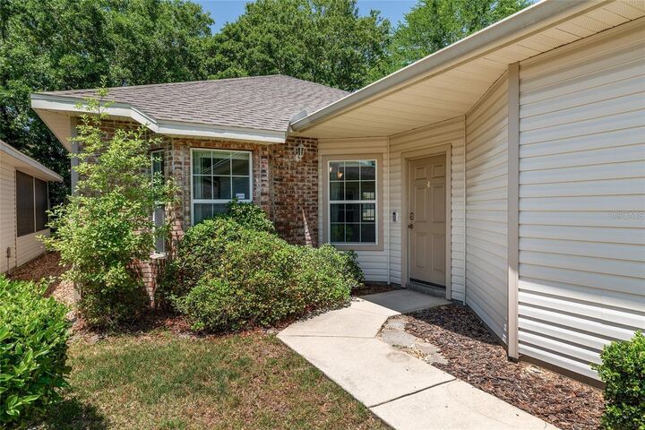 Property Photo:  7976 NW 48th Way  FL 32653 