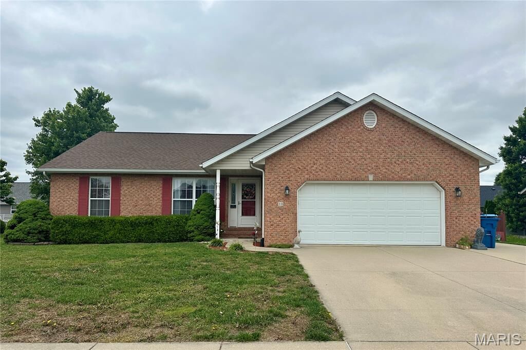 Property Photo: 50 Willow Lane IL 62249