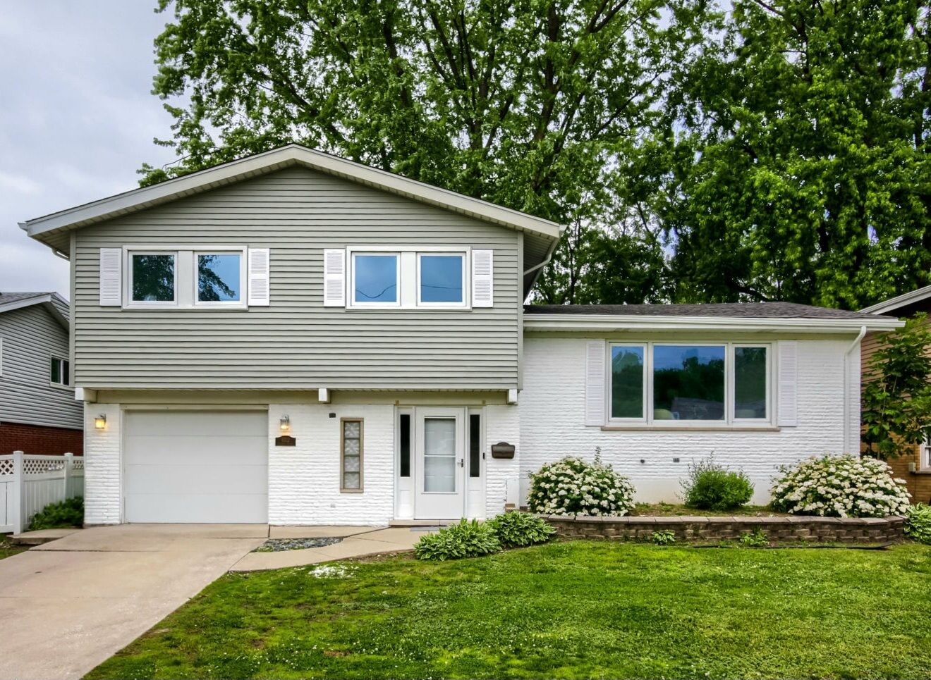 Property Photo:  10112 S Kostner Avenue  IL 60453 