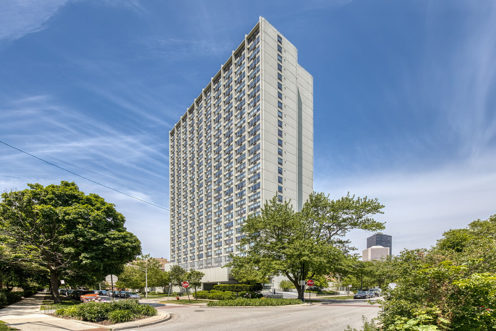 Property Photo: 5100 N Marine Drive 3J IL 60640