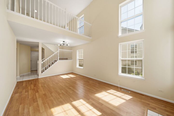 Property Photo: 1329 Newport Street IL 60060