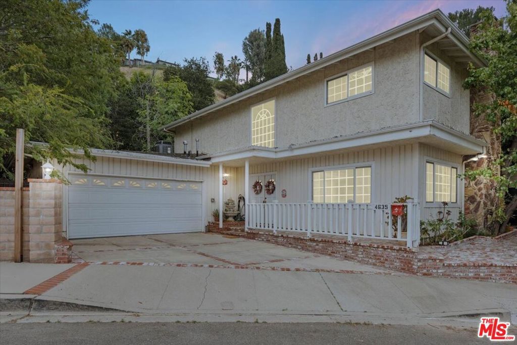 Property Photo:  4635 Esparto Street  CA 91364 