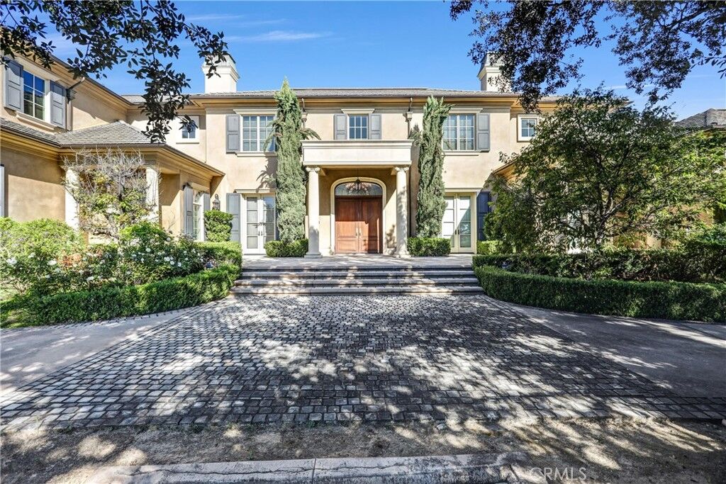 Property Photo:  729 Anoakia  CA 91006 