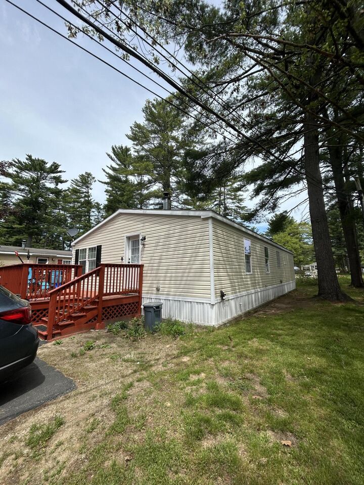 Property Photo:  30 Franklin Parkway  ME 04011 