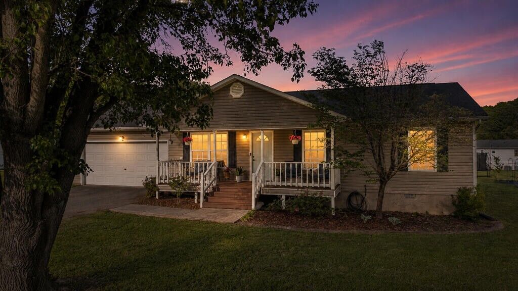 Property Photo: 2850 Lower River Road NW TN 37336
