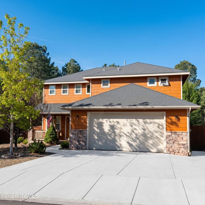 Property Photo:  737 W Cattle Drive Trail  AZ 86005 