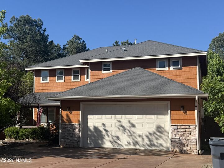 Property Photo:  737 W Cattle Drive Trail  AZ 86005 