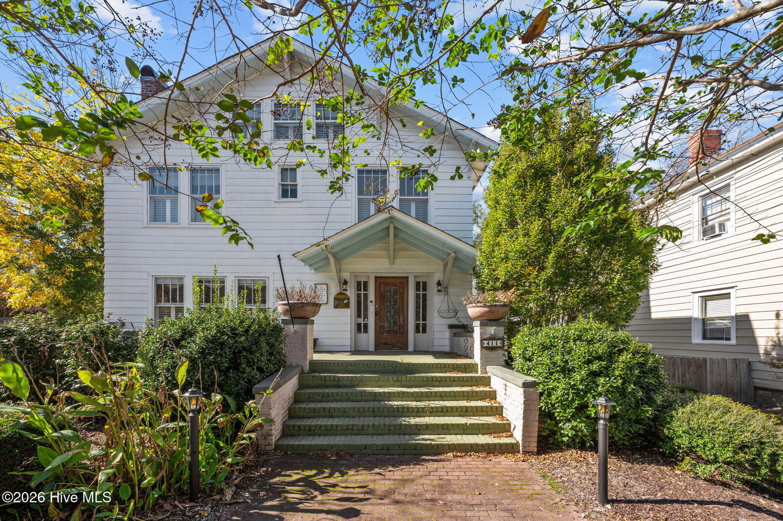 Property Photo: 411 George Street NC 28560