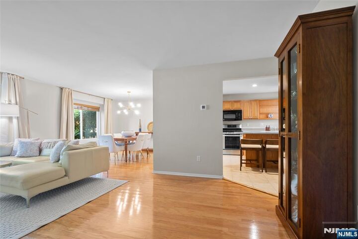 Property Photo:  16 Franklin Court  NJ 07045 