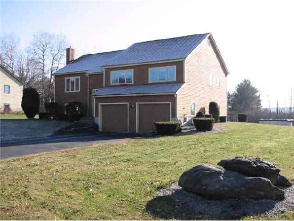 Property Photo:  48 Rangers Drive  NH 03051 