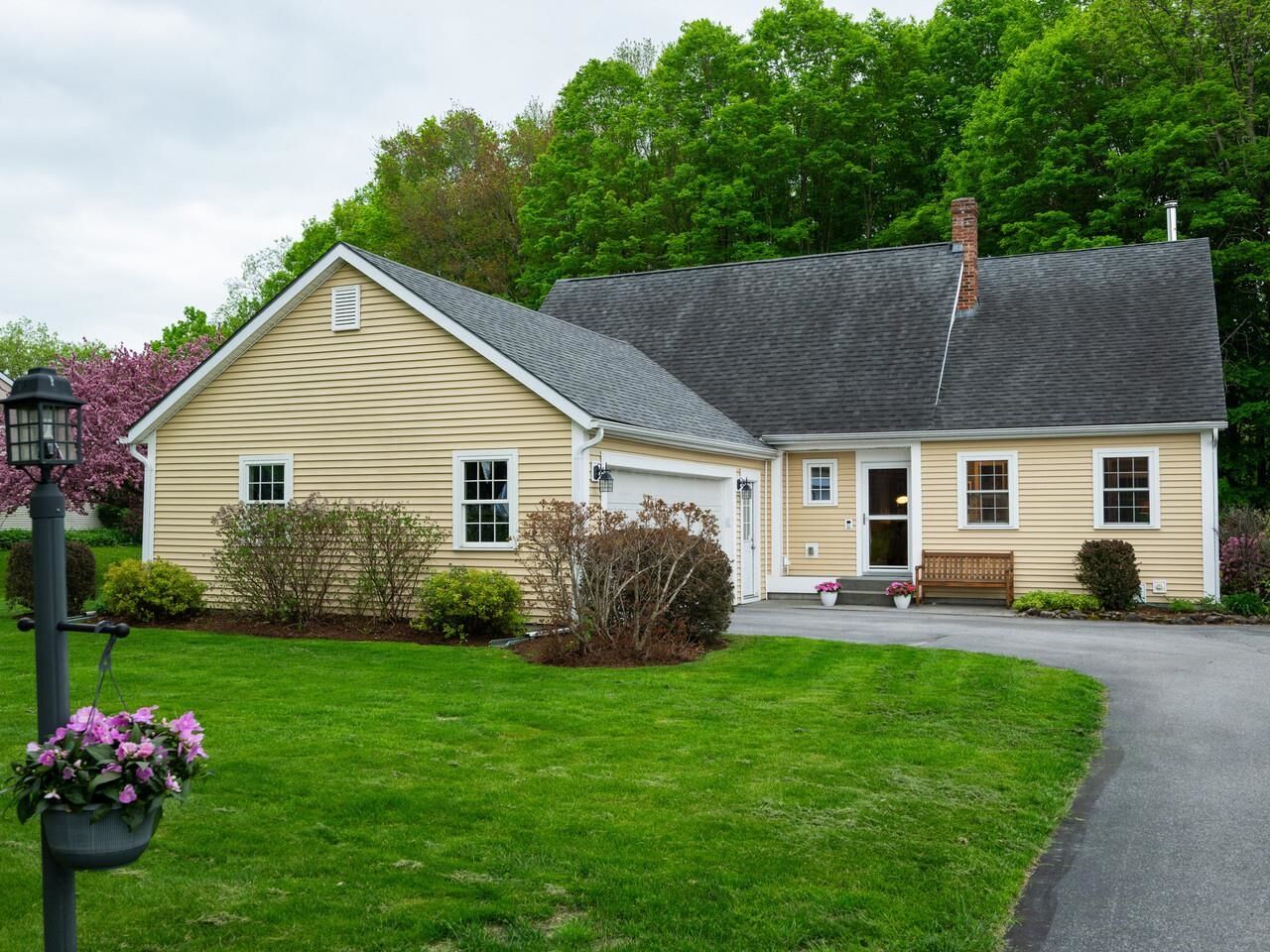 Property Photo: 13 Bobolink Circle VT 05452