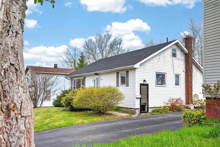 Property Photo:  31 Kent Street  NS B1S 2X7 