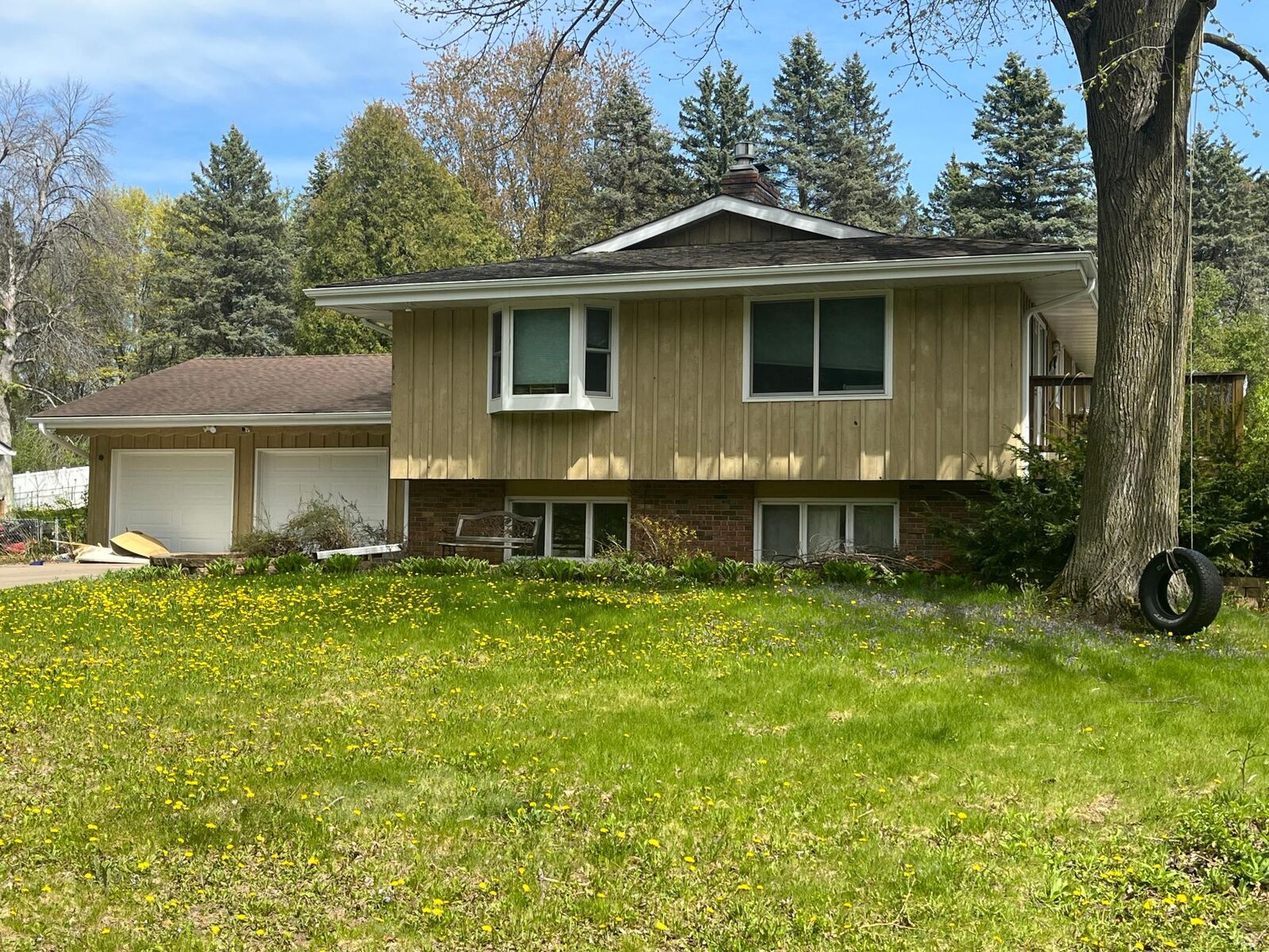Property Photo:  3044 Lake Street N  MN 55109 
