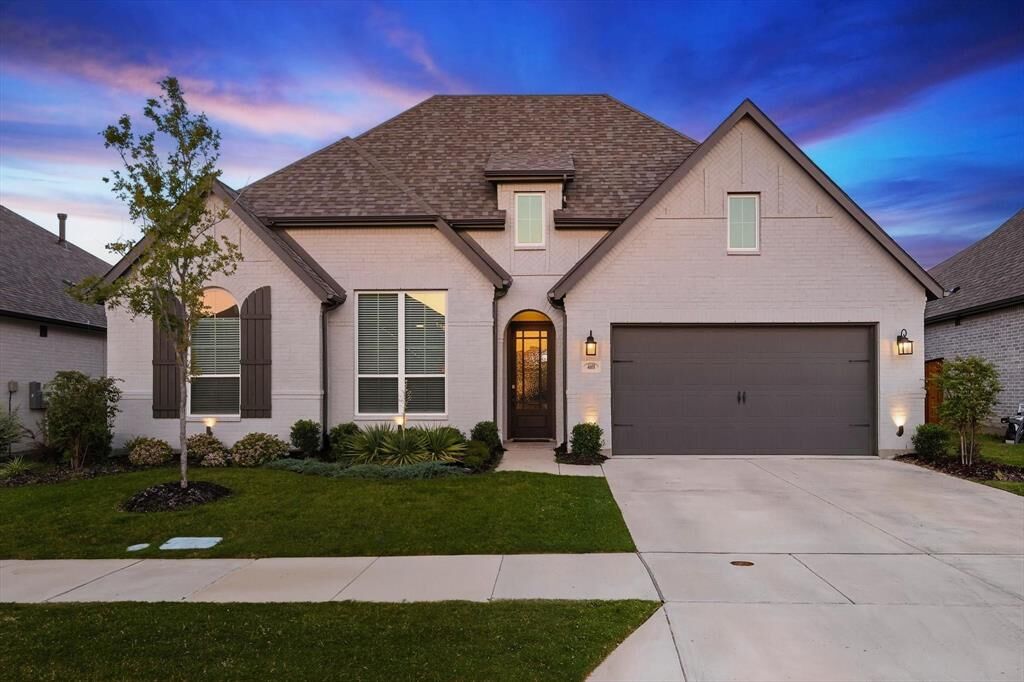 Property Photo:  4608 Mount Vista Road  TX 75068 
