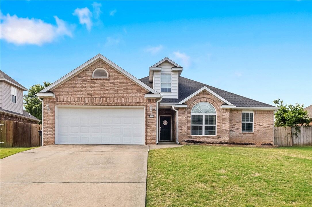 Property Photo:  3099 Eagle Crest Circle  AR 72762 