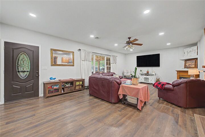 Property Photo:  13751 E Ventris Road  AR 72732 