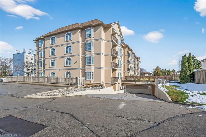 Property Photo:  908 Mohawk Road E 308  ON L8T 2R8 