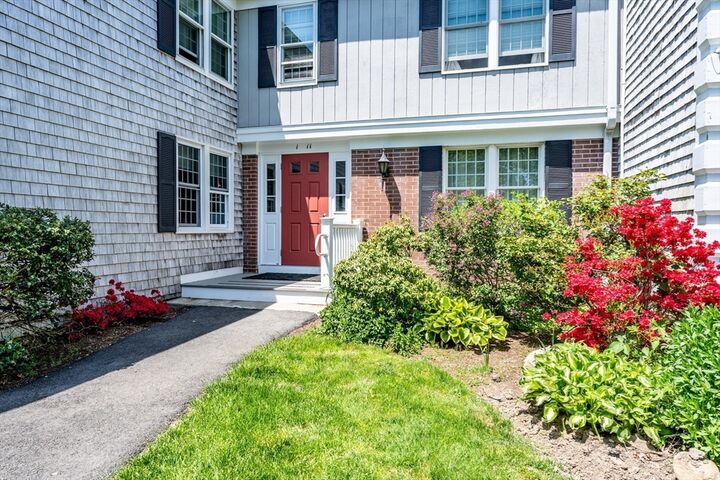 Property Photo:  3 Highview Drive 3  MA 02563 