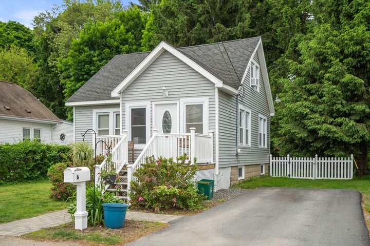 Property Photo:  6 Pineland Ave  MA 01545 