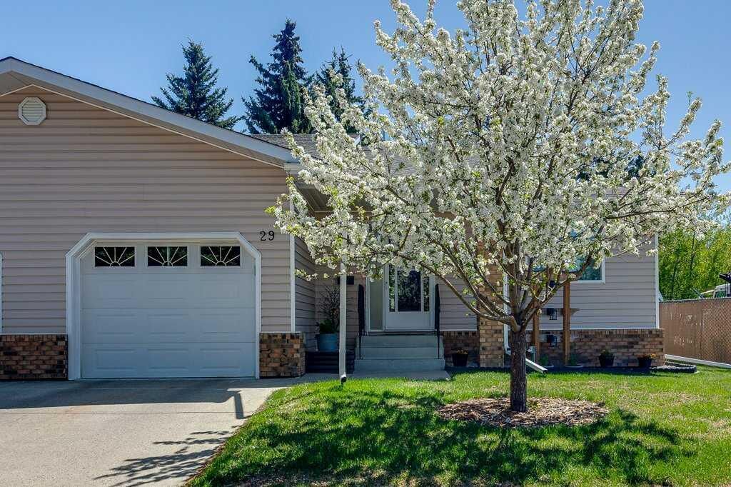 Property Photo: 2821 Botterill Crescent 29 AB T4R 2E5