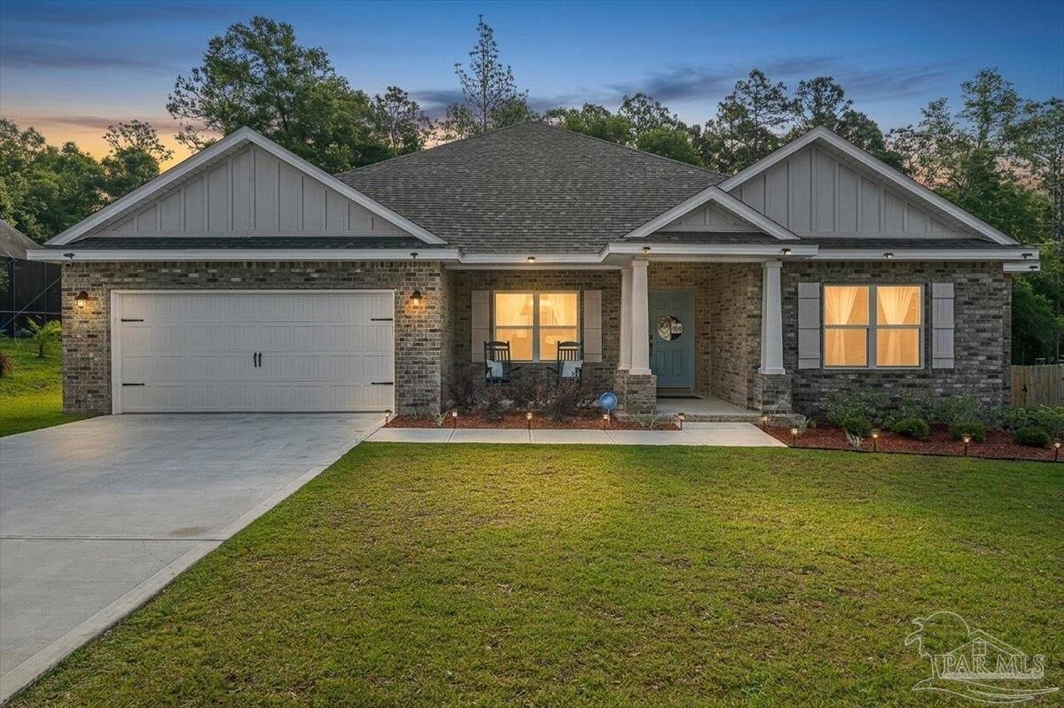 Property Photo: 5084 Sanborn Dr FL 32570