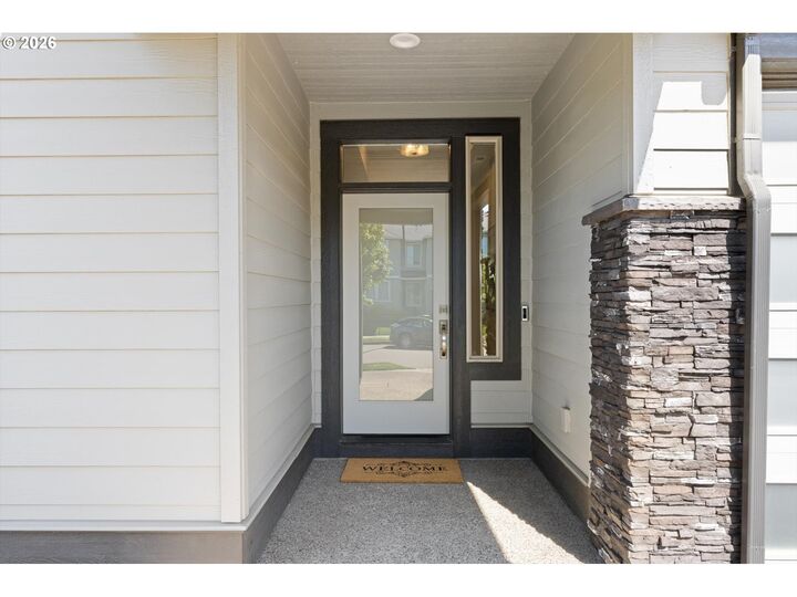 Property Photo: 5452 SE 80th Ave OR 97123