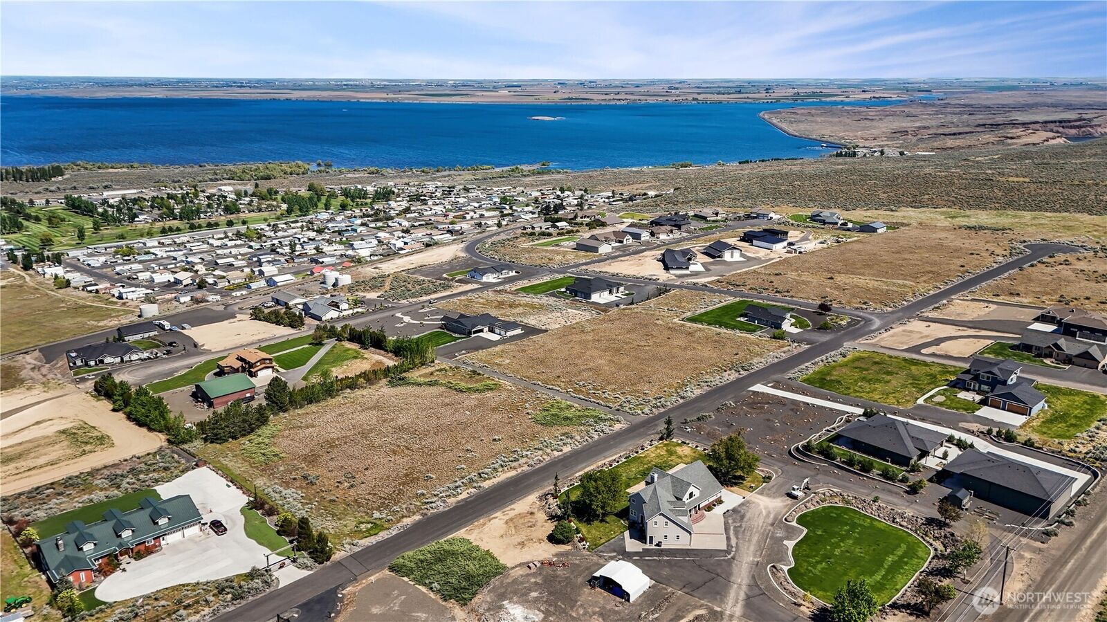 Property Photo:  6702  Road 8.9  SE  WA 99344 