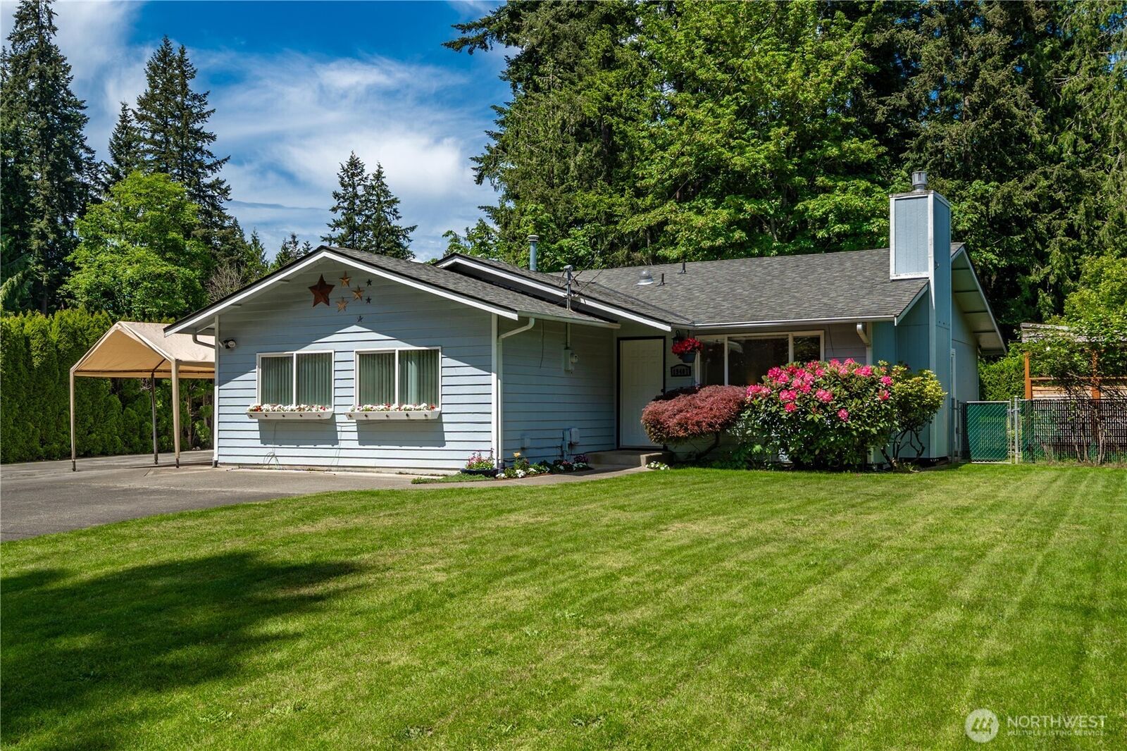Property Photo:  19407  67th Street Ct E  WA 98391 