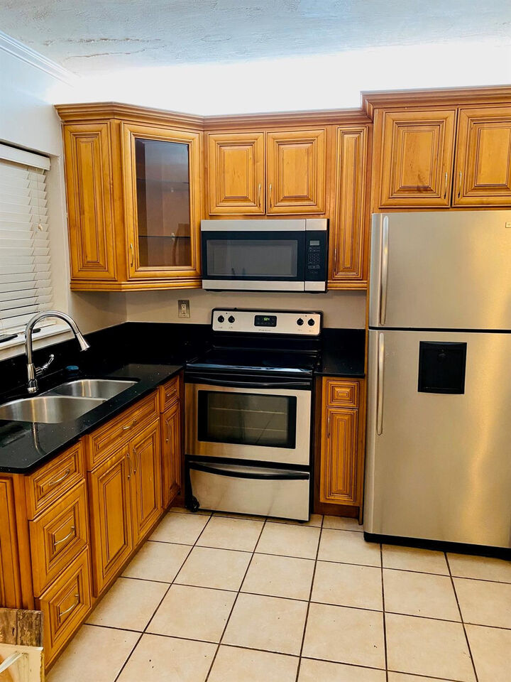 Property Photo: 1301 N 12th Court 12A FL 33019