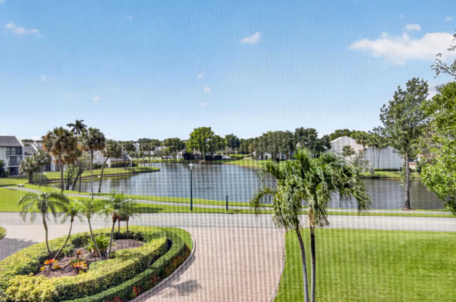 Property Photo:  1732 Bridgewood Drive  FL 33434 