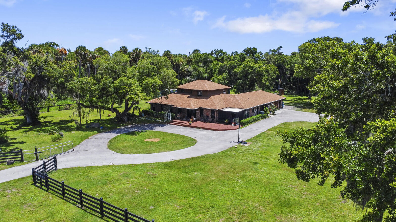 Property Photo: 4170 McCarty Road FL 34945