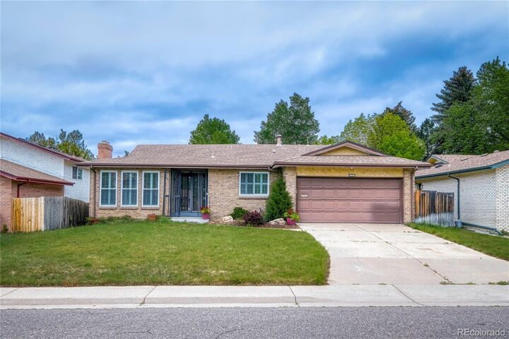 Property Photo:  241 S Leyden Street  CO 80224 