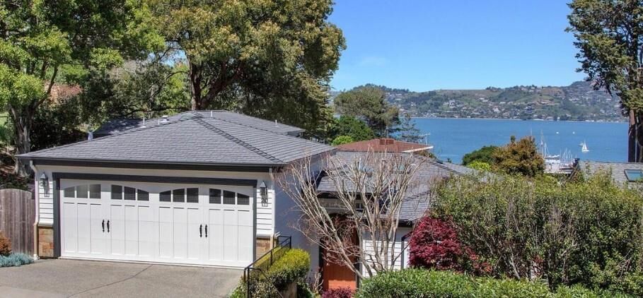 Property Photo:  20 Gordon Street  CA 94965 